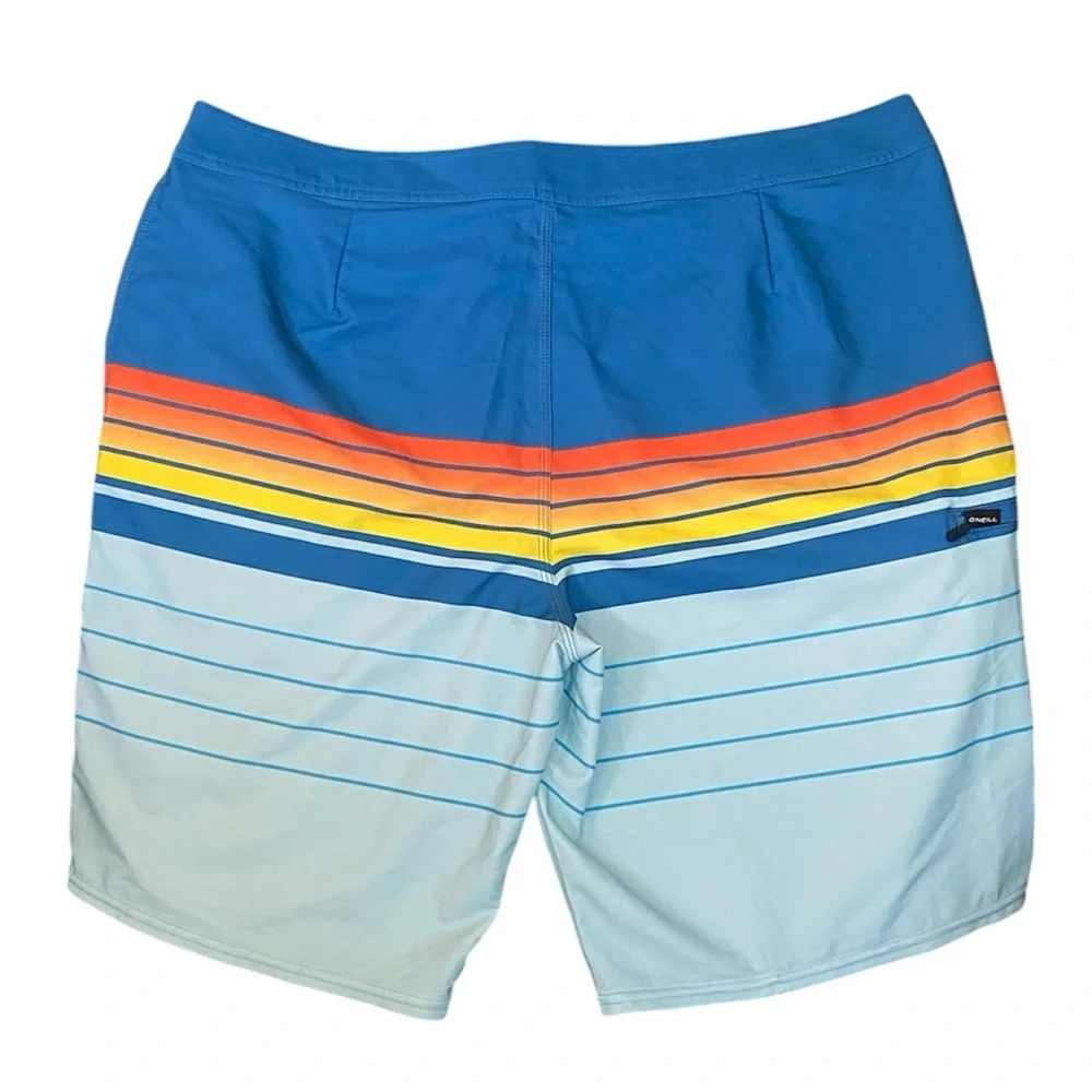 O'Neill Hyperfreak Men’s Gradient Stripe Board Shorts Size 40